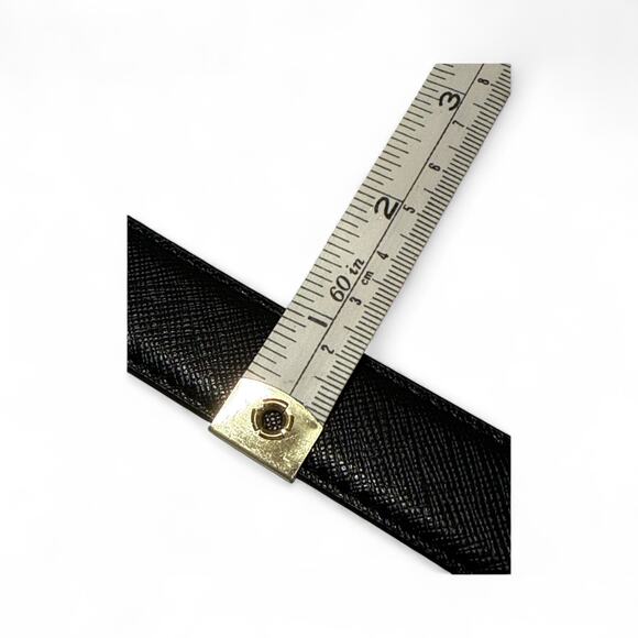 Michael by Michael Kors Twist Reversible Leather Belt – Black & Silver (XL) - Picture 8 of 12